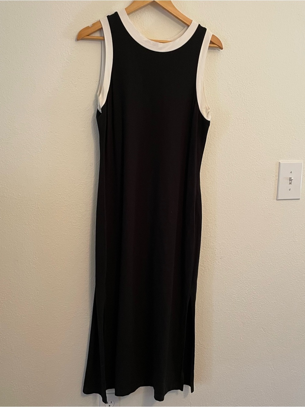 Talbots Women’s Petites Knit Midi Dress Size S Black/White Sleeveless